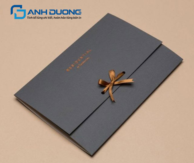 Phong cách Eco-Friendly với chất liệu giấy Kraft