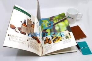Thiết kế ấn tượng và in hồ sơ năng lực công ty mỹ phẩm chuyên nghiệp
