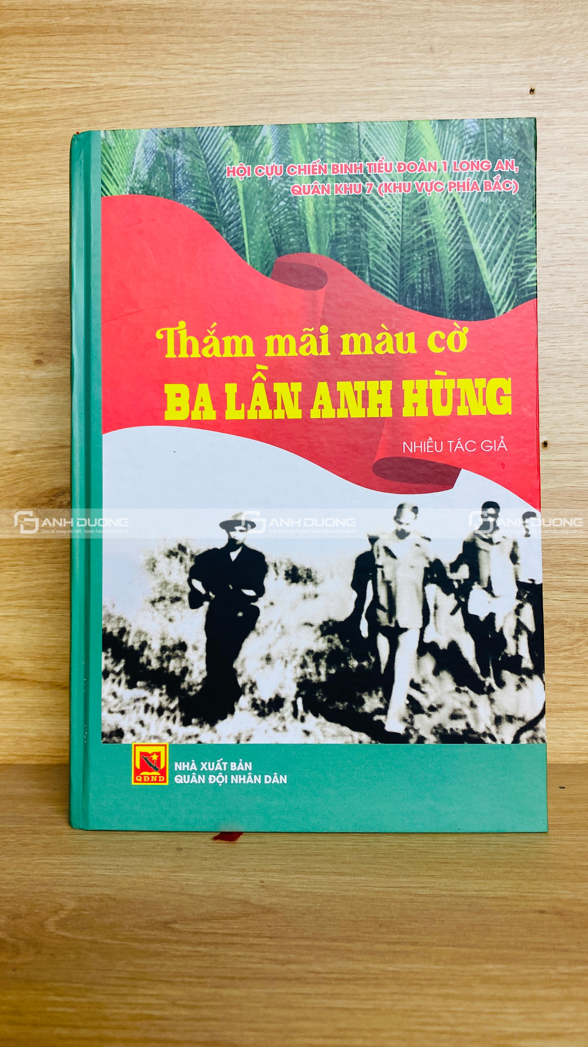Thiet ke chua co ten 15